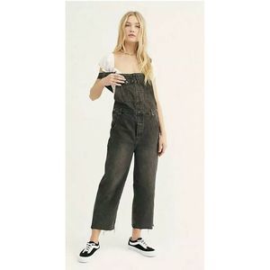 FREE PEOPLE WE THE FREE BAGGY BOYFRIEND OVERALLS